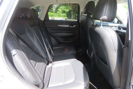 Mazda CX-5 2.2 SKYACTIV-D Sport Nav Euro 6 (s/s) 5dr 9