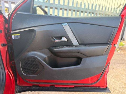 Citroen C4 1.2 C4 Shine PureTech S/S 5dr 43