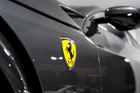 Ferrari Purosangue HUGE SPEC. WARRANTY. HISTORIC PAINT. CARBON INT/EXT PACK. PANO ROOF. 52