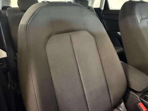 Audi Q3 1.5 Q3 Technik 35 TFSI S-Tronic 5dr 16