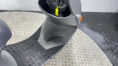 PGO Rodo 50 2006 13K 2 STROKE RUNNING SCOOTER PROJECT BIKE 50CC 2T 21