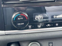 Nissan Qashqai 1.3 Qashqai N-Connecta DiG-T MHEV 5dr 49