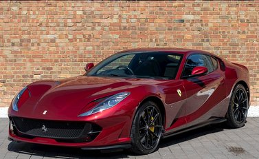 Ferrari 812 Superfast 6