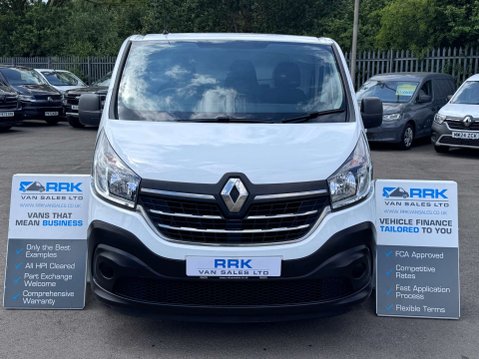Renault Trafic 2.0 dCi ENERGY 28 Business+ Panel Van 5dr Diesel Manual SWB Standard Roof E 8