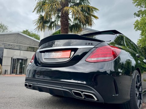 Mercedes-Benz C Class 4.0 C63 V8 BiTurbo AMG (Premium) SpdS MCT Euro 6 (s/s) 4dr 28