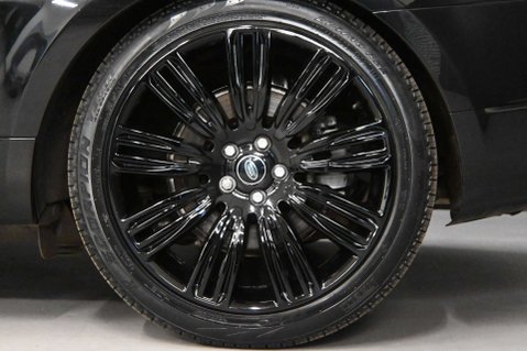 Land Rover Range Rover Sport 3.0 Range Rover Sport HSE Dynamic Black D MHEV Auto 4WD 5dr 52