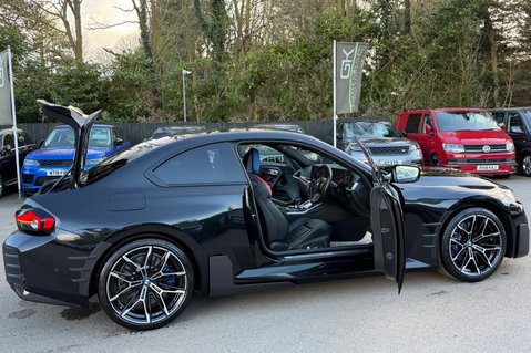 BMW M2 M2 - M PERFORMANCE EXHAUST & BODYKIT -DRIVING ASSISTANT +COMFORT PACK  16