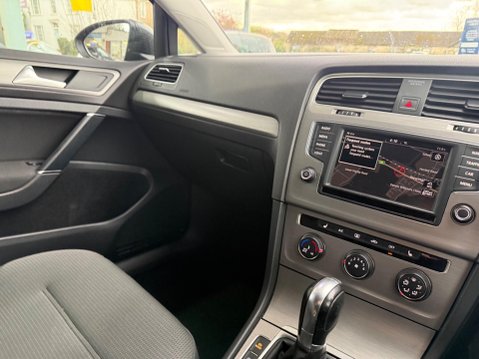 Volkswagen Golf 1.6 TDI BlueMotion Tech Match Edition DSG Euro 6 (s/s) 5dr 11