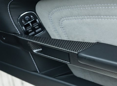 Aston Martin DBS V12 28