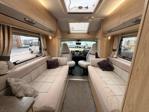 Elddis Autoquest 115 BLUE HDI 333 L1 C/C TLL 9