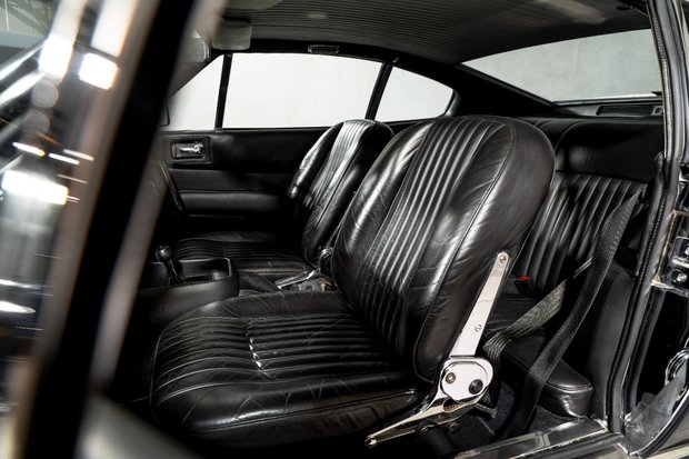 Aston Martin DBS V8 SERIES 1. EXTENSIVE HISTORY PORTFOLIO. 3-SPEED AUTO. CONOLLY INTERIOR. 3