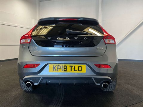Volvo V40 2.0 V40 R-Design Pro D3 Auto 5dr 7