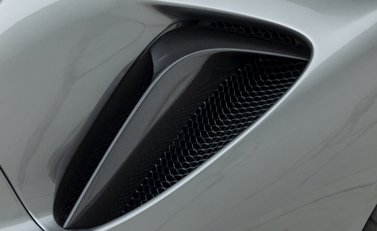 Ferrari SF90 Stradale Assetto Fiorano 28