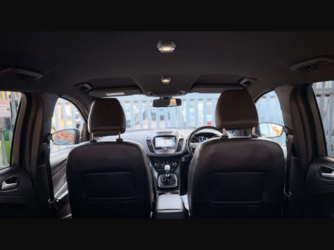 Ford Kuga 1.5 Kuga ST-Line TDCi 5dr 33