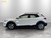 Kia Stonic 1.0 T-GDi 2 SUV 5dr Petrol Manual Euro 6 (s/s) (99 bhp) 4