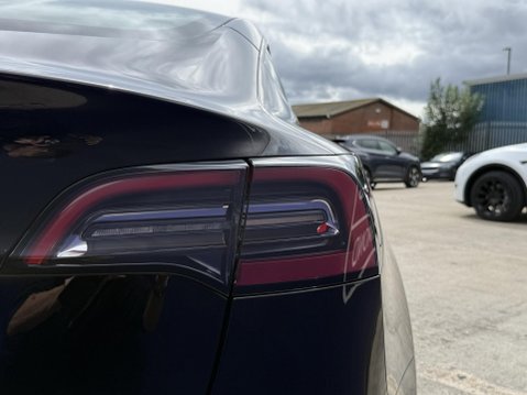 Tesla Model 3 Saloon 4dr Electric Auto RWD (241 bhp) 18