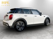 Mini Hatch 1.5 Cooper Exclusive Hatchback 5dr Petrol Steptronic Euro 6 (s/s) (136 ps) 7
