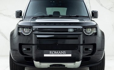 Land Rover Defender 110 V8 4