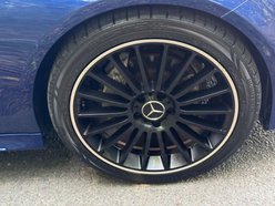 Mercedes-Benz C Class 2.1 C 220 AMG Line D Auto 2dr 68