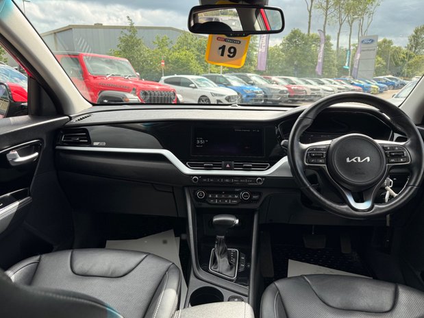 Kia Niro 3 15
