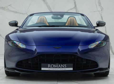 Aston Martin V8 Vantage ROADSTER 10