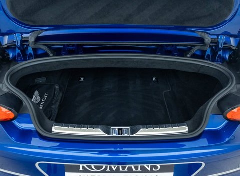 Bentley Continental GT W12 Convertible First Edition 37