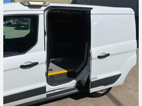 Ford Transit Connect 1.5 TDCi 220 L1 H1 5dr 33
