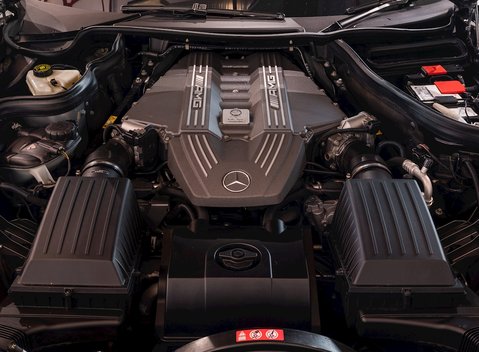 Mercedes-Benz SLS AMG 16