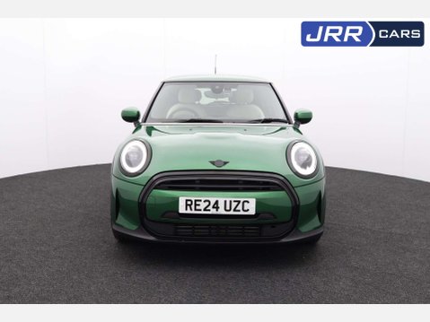 Mini Hatch 1.5 Cooper Exclusive Auto 3dr 5