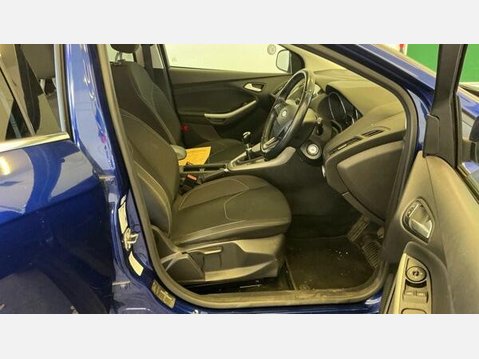 Ford Focus 1.0T EcoBoost Zetec Edition Euro 6 (s/s) 5dr 6