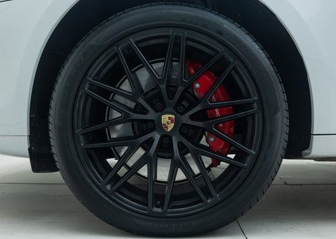 Porsche Macan GTS 