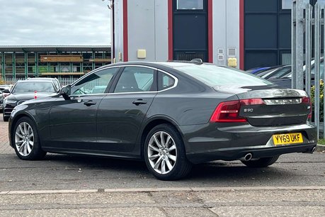 Volvo S90 2.0 D4 Momentum Plus Saloon 4dr Diesel Auto Euro 6 (s/s) (190 ps) 12