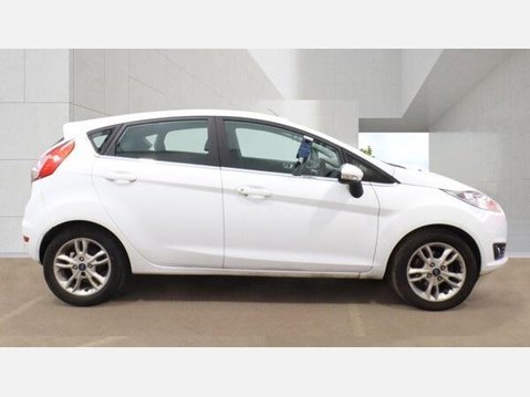 Ford Fiesta 1.25 Zetec Euro 5 5dr 4