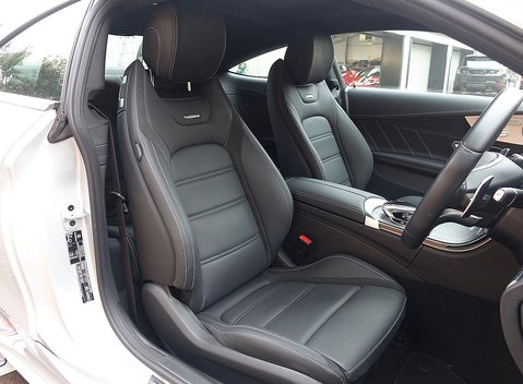 Mercedes-Benz C Class C63 Coupe Premium 16