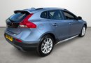 Volvo V40 T3 [152] Cross Country Pro 5dr Geartronic 8