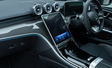 Mercedes-Benz C63 AMG S E NIGHT EDITION PREMIUM PLUS 14