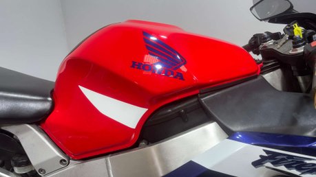 Honda CBR 2009 CBR900 FIREBLADE 29K ICONIC 1 OWNER SPORTS TRACK BIKE 8