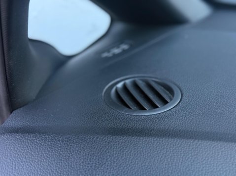 Kia Ceed 1.6 T-GDi GT Tech Euro 5 5dr 67