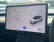 Tesla Model Y (Dual Motor) Long Range SUV 5dr Electric Auto 4WDE (384 bhp) 24