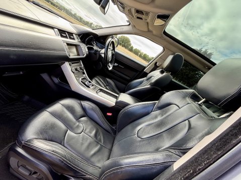 Land Rover Range Rover Evoque SD4 PRESTIGE LUX Massive Spec Panoramic Roof Great Value 12