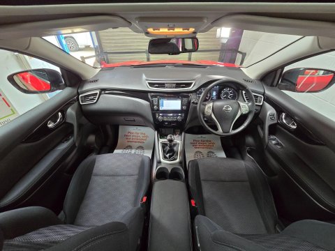 Nissan Qashqai 1.2 DIG-T N-Connecta 2WD Euro 6 (s/s) 5dr 3