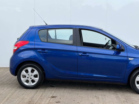 Hyundai i20 1.4 i20 Comfort Auto 5dr 14