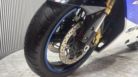 Suzuki GSX-R 2005 28K NEW MOT SERVICED WARRANTY 600CC SUPER SPORT GIXXER 14