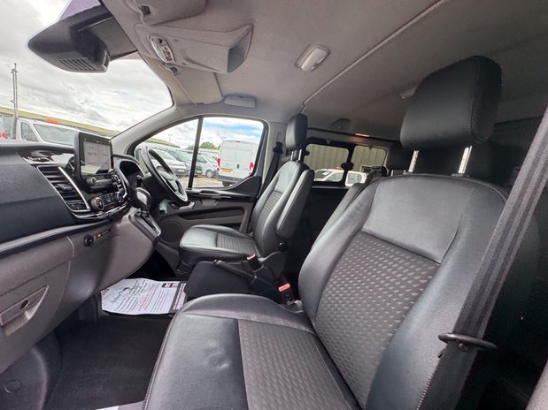 Ford Transit Custom Crew Cab AUTO SWB L1H1 Sport 320 Air Con Alloys Camera EURO 6 17