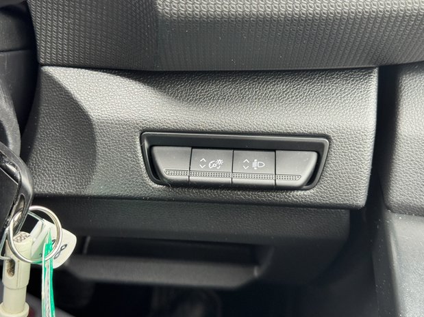 Renault Trafic LWB L2H1 Low Roof Advance L130 Air Con Sensors EURO 6 22