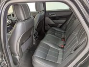 Land Rover Range Rover Velar 3.0 Range Rover Velar R-Dynamic HSE D300 Auto 4WD 5dr 37