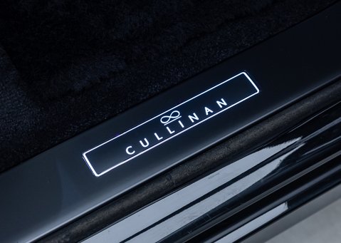 Rolls-Royce Cullinan Series II Black Badge