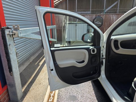 Fiat Panda TWINAIR LOUNGE DUALOGIC 19
