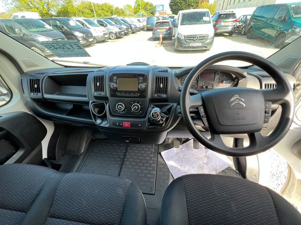 Citroen Relay LWB L3H2 (SOLD) Medium Roof Enterprise 35 Air Con Nav Sensors EURO 6 NO VAT 25
