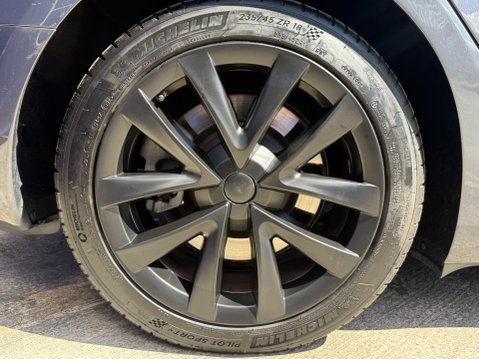 Tesla Model 3 Saloon 4dr Electric Auto RWD (241 bhp) 14